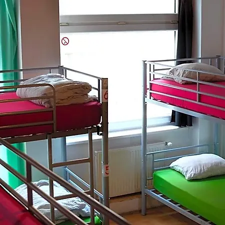 Hostel Urban Elephants