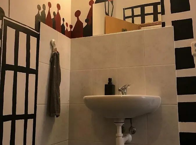 Hostel Urban Elephants