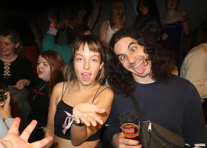 Urban Elephants Vandrarhem *